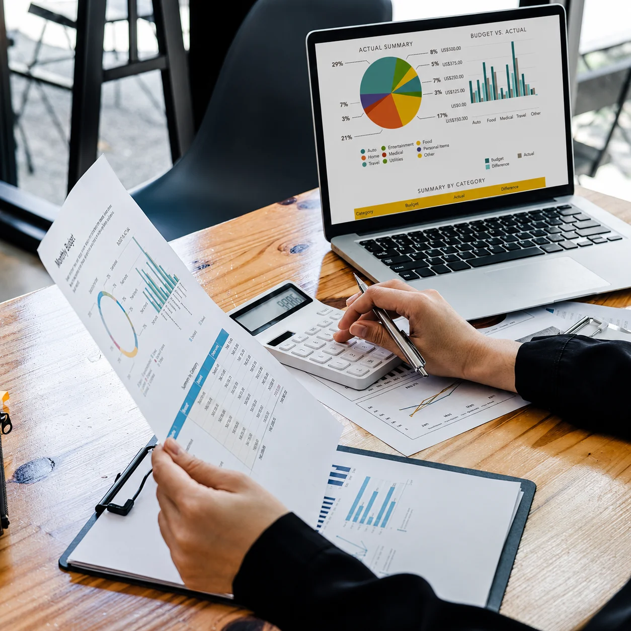 Riesgo, cumplimiento y gobierno para fintech con IFS Cloud